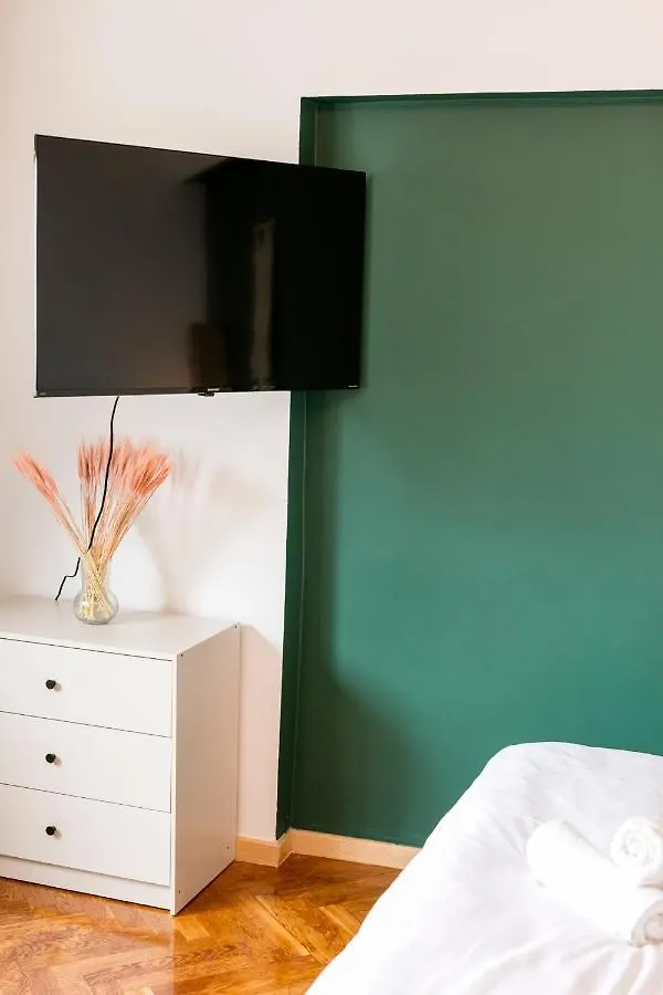 Apartment Chmielna - 250M Od Zlotych Tarasow, 350M Od Dworca Centralnego - Wifi - Smart Tv 55 Cali - Better Rental Warschau